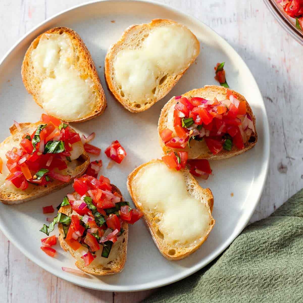 Simple Recipes & How To Make – Bruschetta with Mozzarella